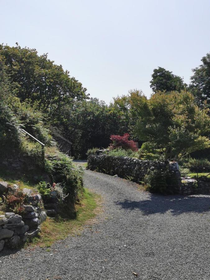 Ty Gwennol Near Gilfach Goch Apartman Llanbedr  Kültér fotó